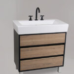 NILO DE PIE 3C NM-copia